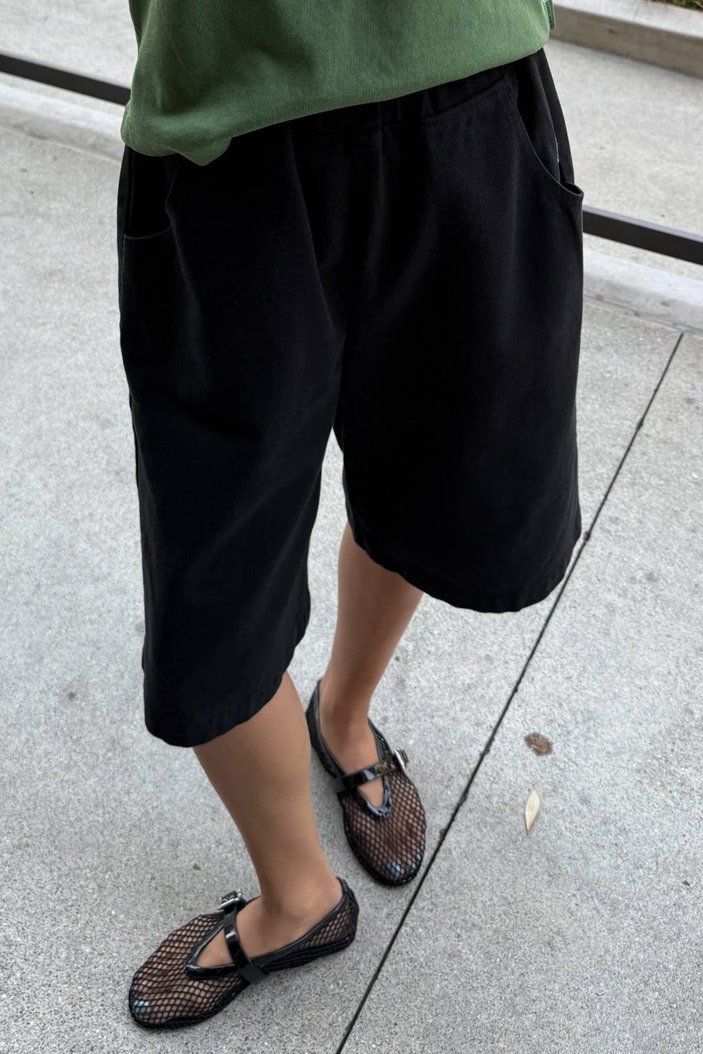 Liam Bermuda Shorts - Pine