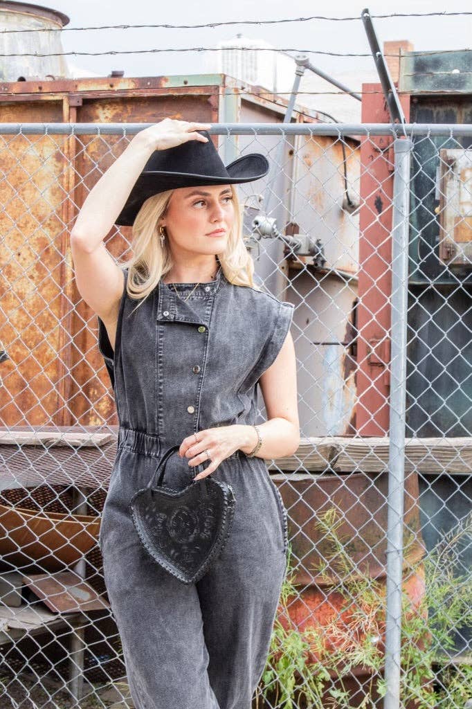 Black Heart Leather Purse