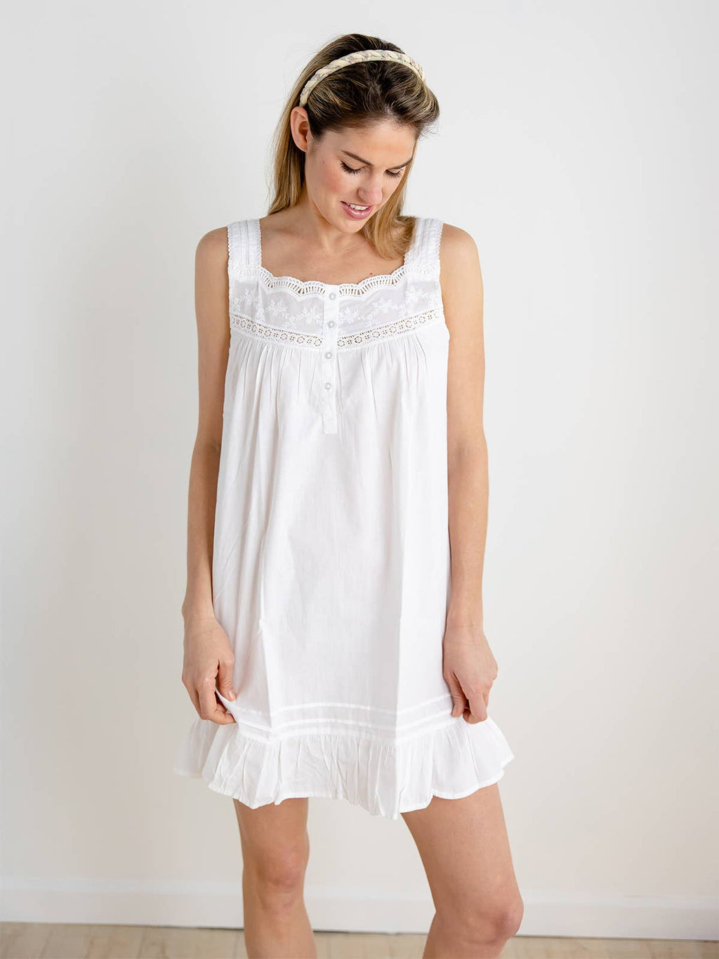 Jennifer White Cotton Nightgown