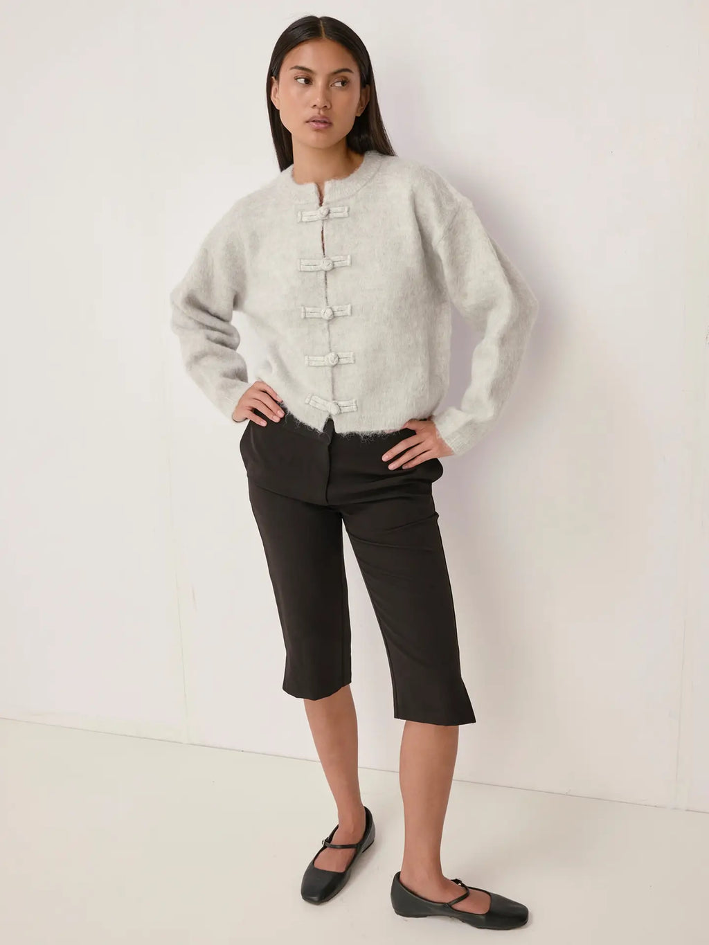 The Anya Cardigan - Grey