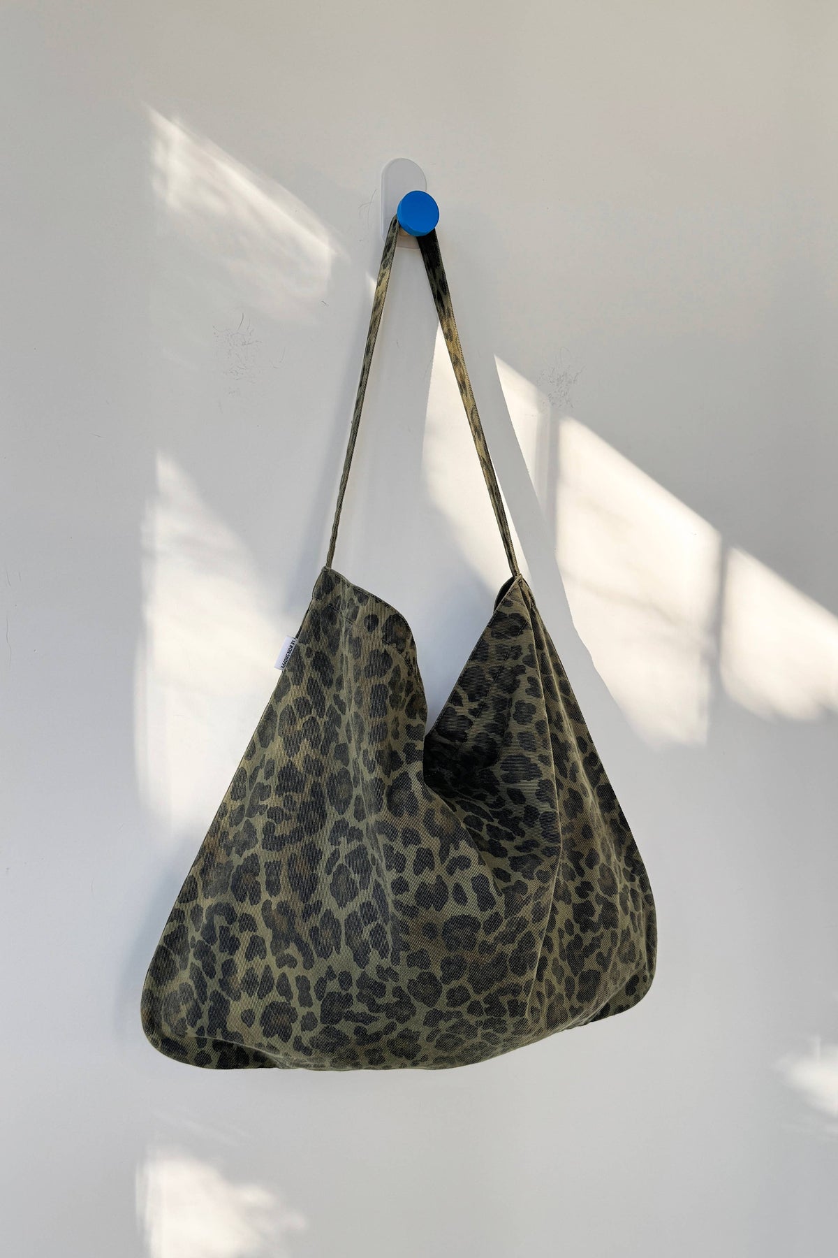Happy Carry Bag - Fern Leopard
