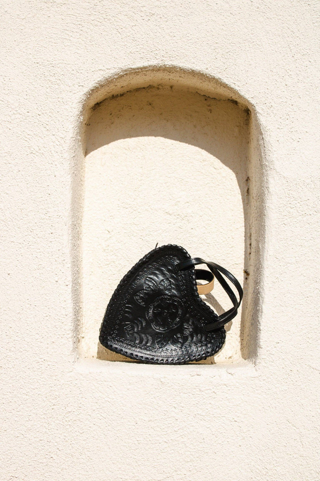Black Heart Leather Purse