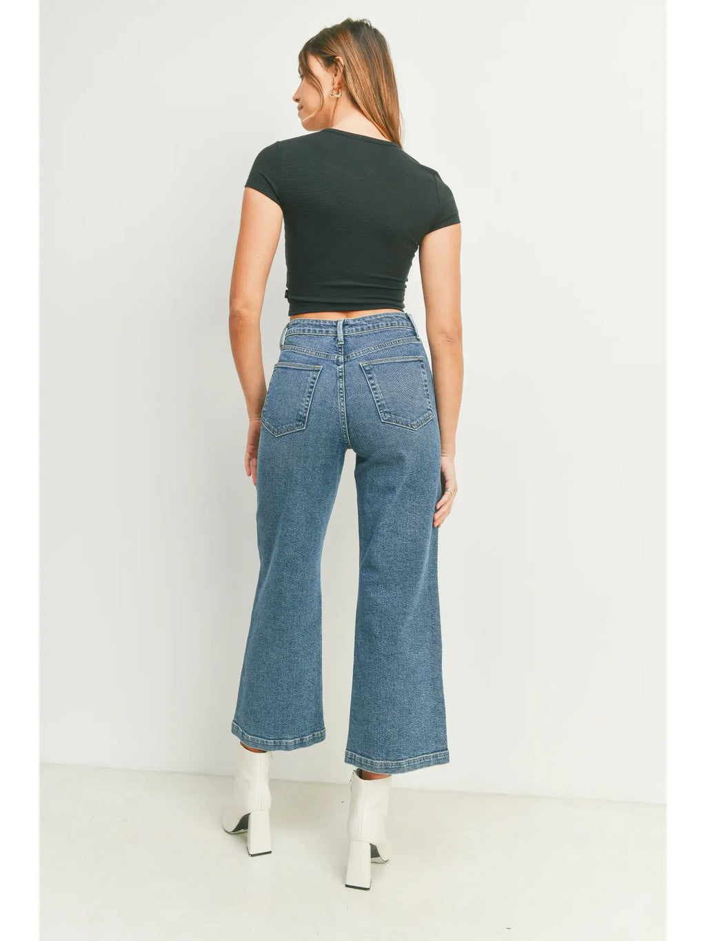 Patch Pocket Wide Leg - Medium Denim