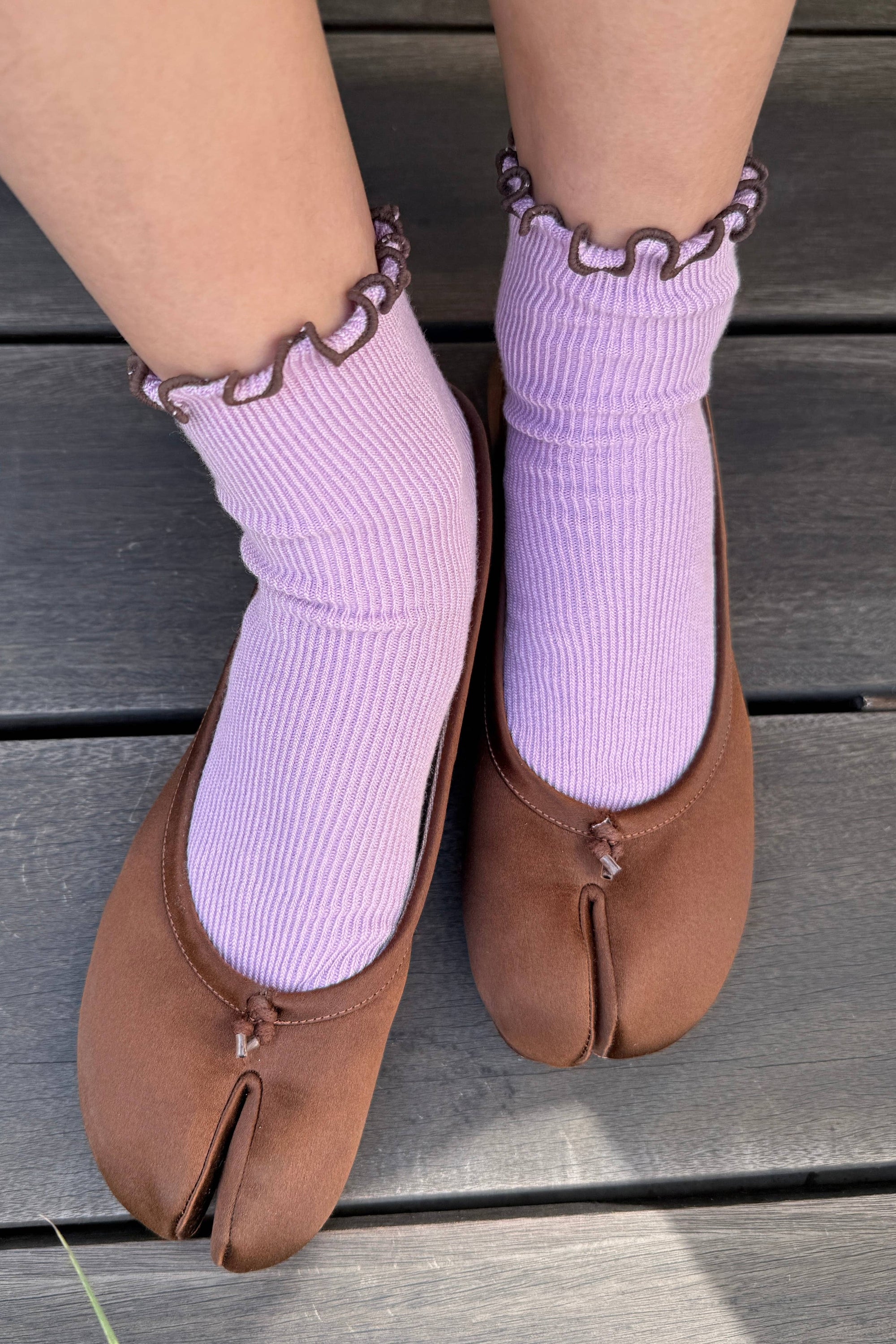 The Petite Ruffled Modal Socks - Lilac