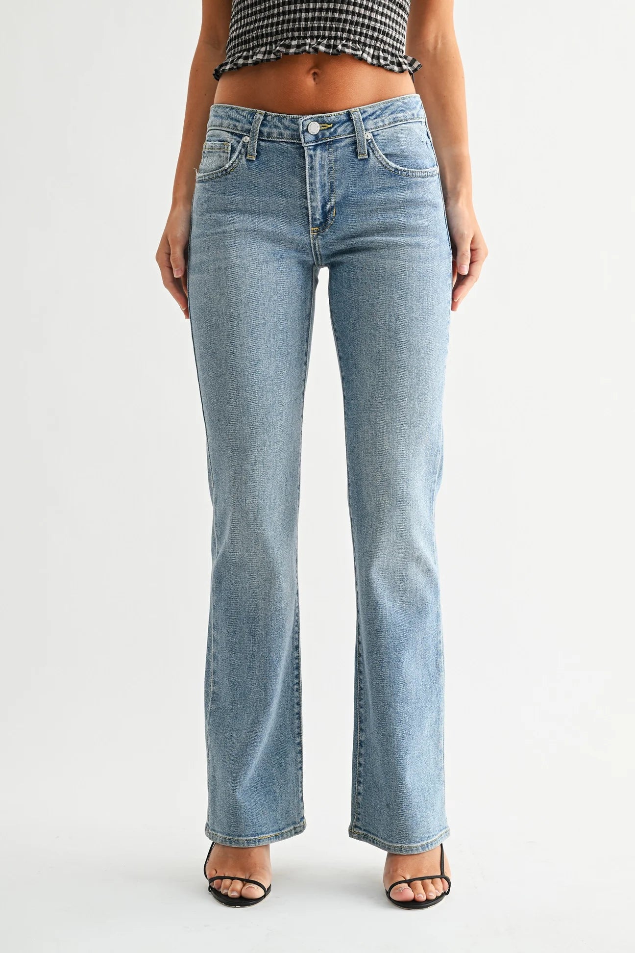 Low Rise Vintage Slim Bootcut - Light Denim