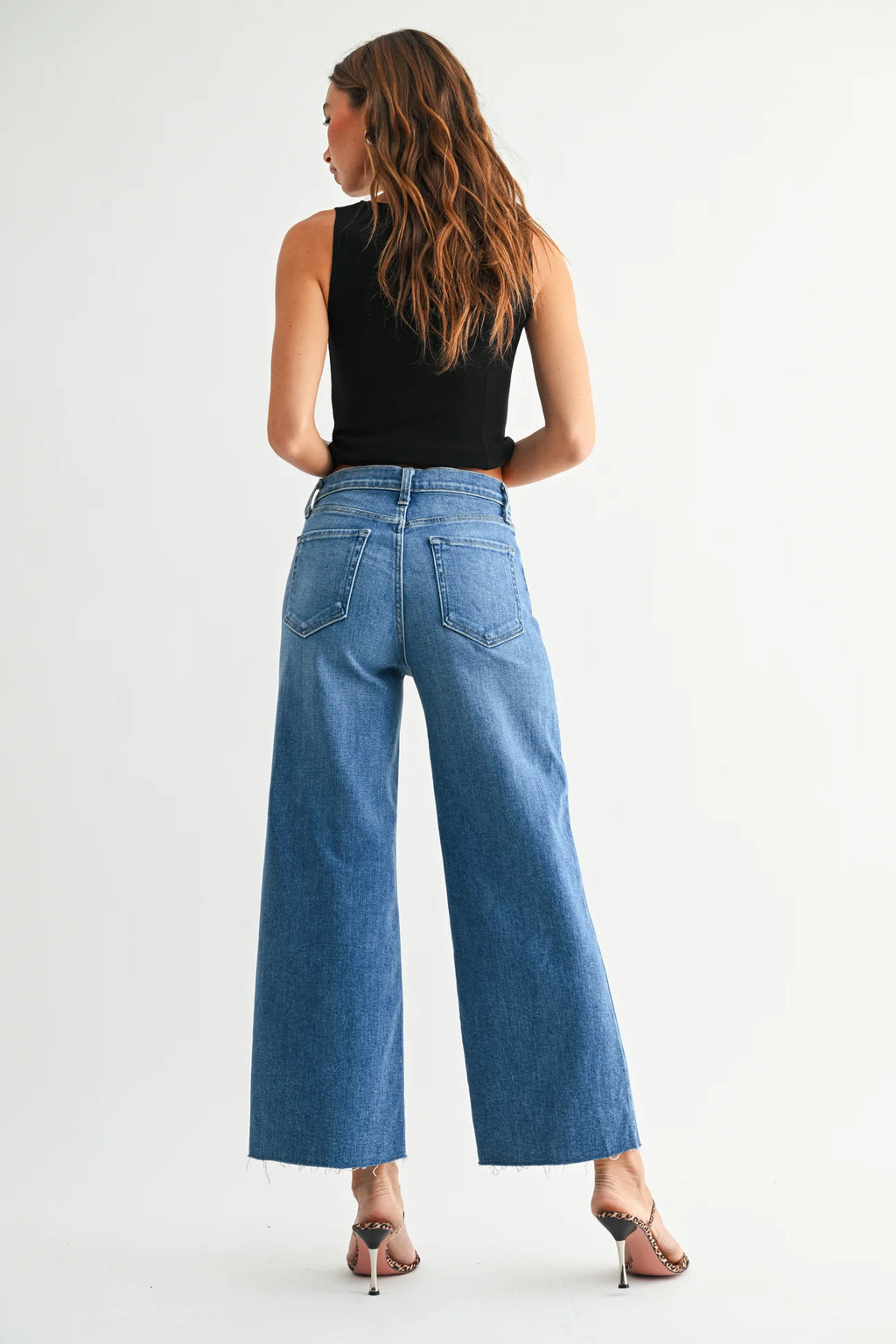 Scissor Cut Wide Leg - Medium Denim