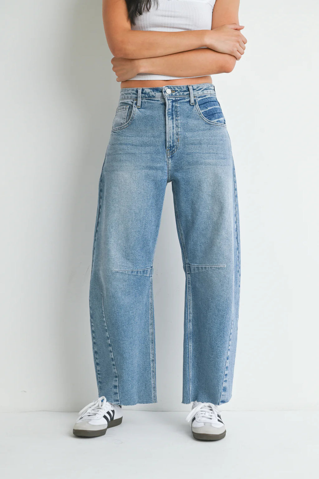 Barrel Jean with Seams - Light Denim