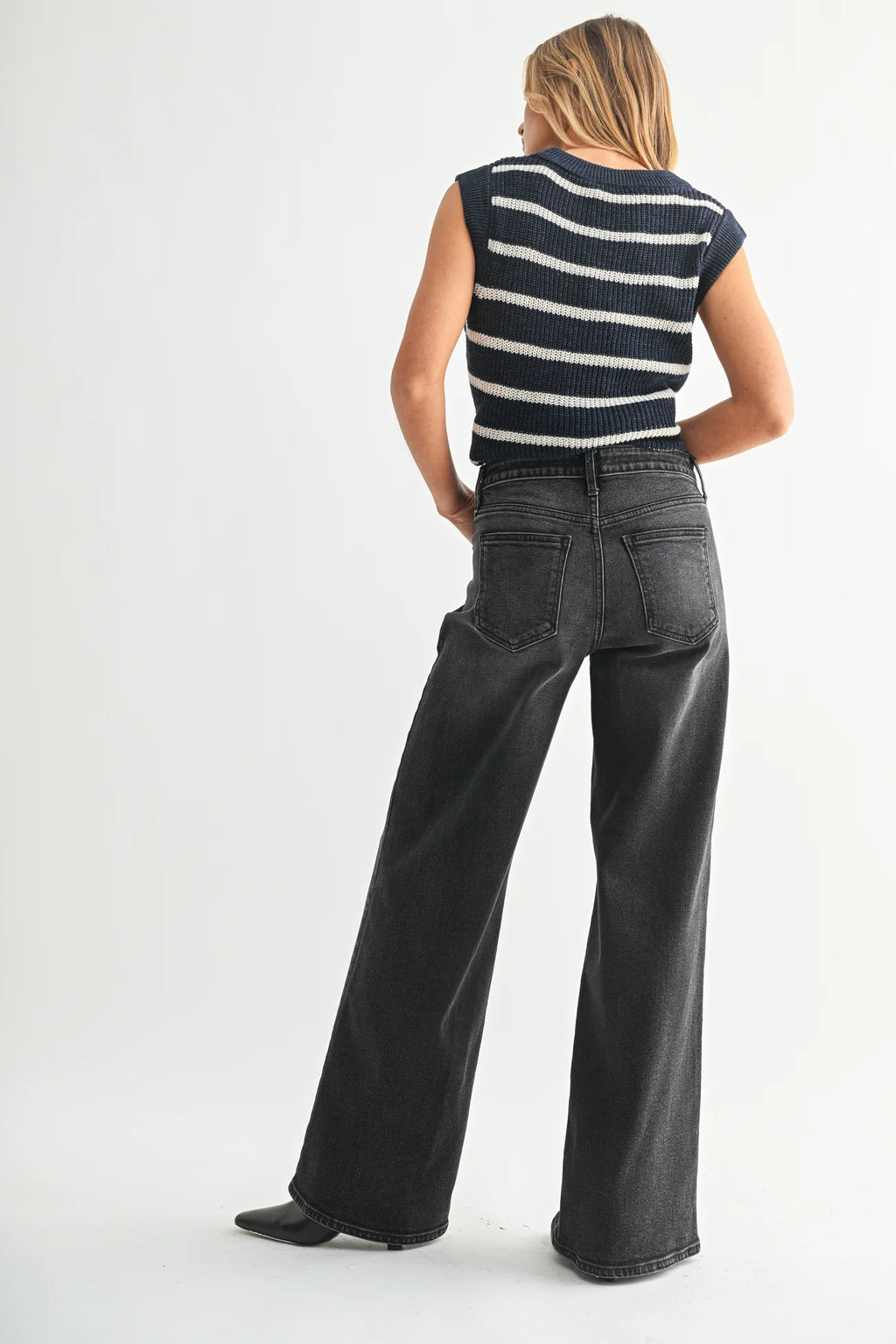 Ultra Wide Jean - Washed Black