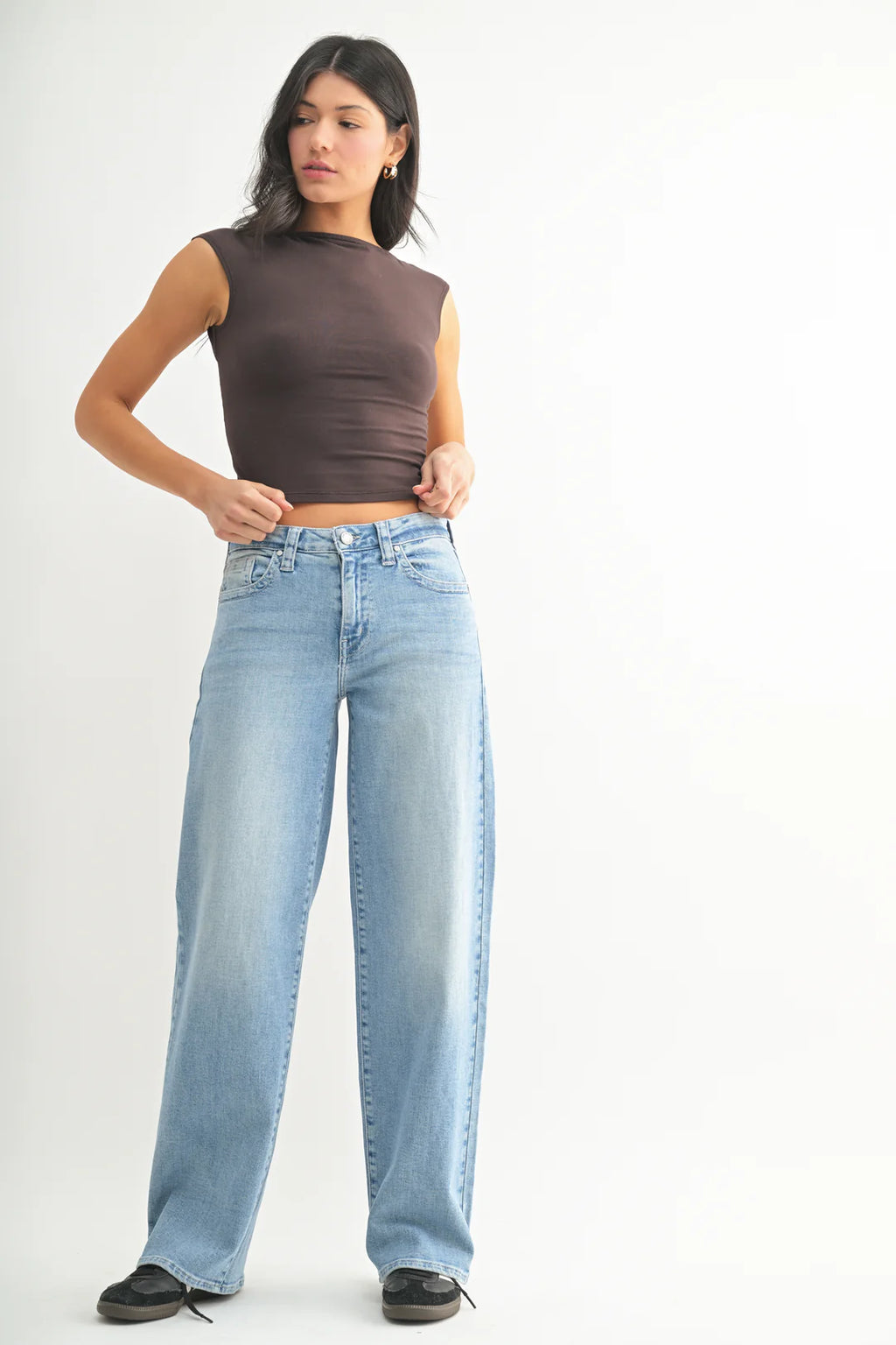 Low Slung Vintage Straight Jeans