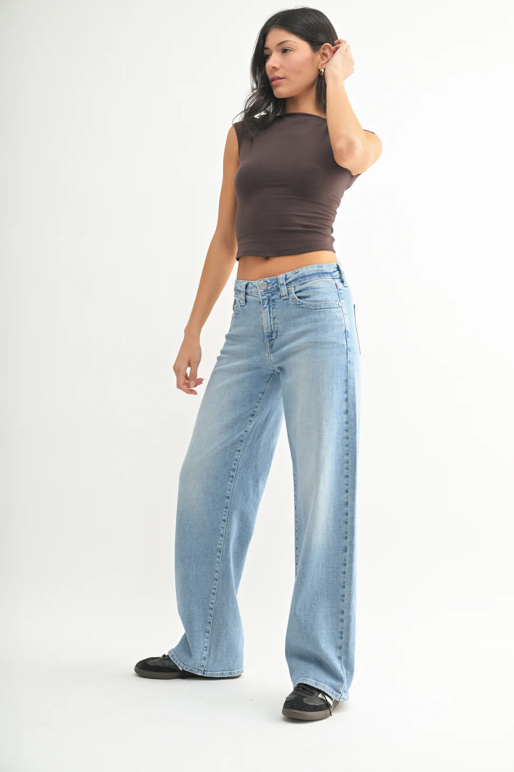 Low Slung Vintage Straight Jeans