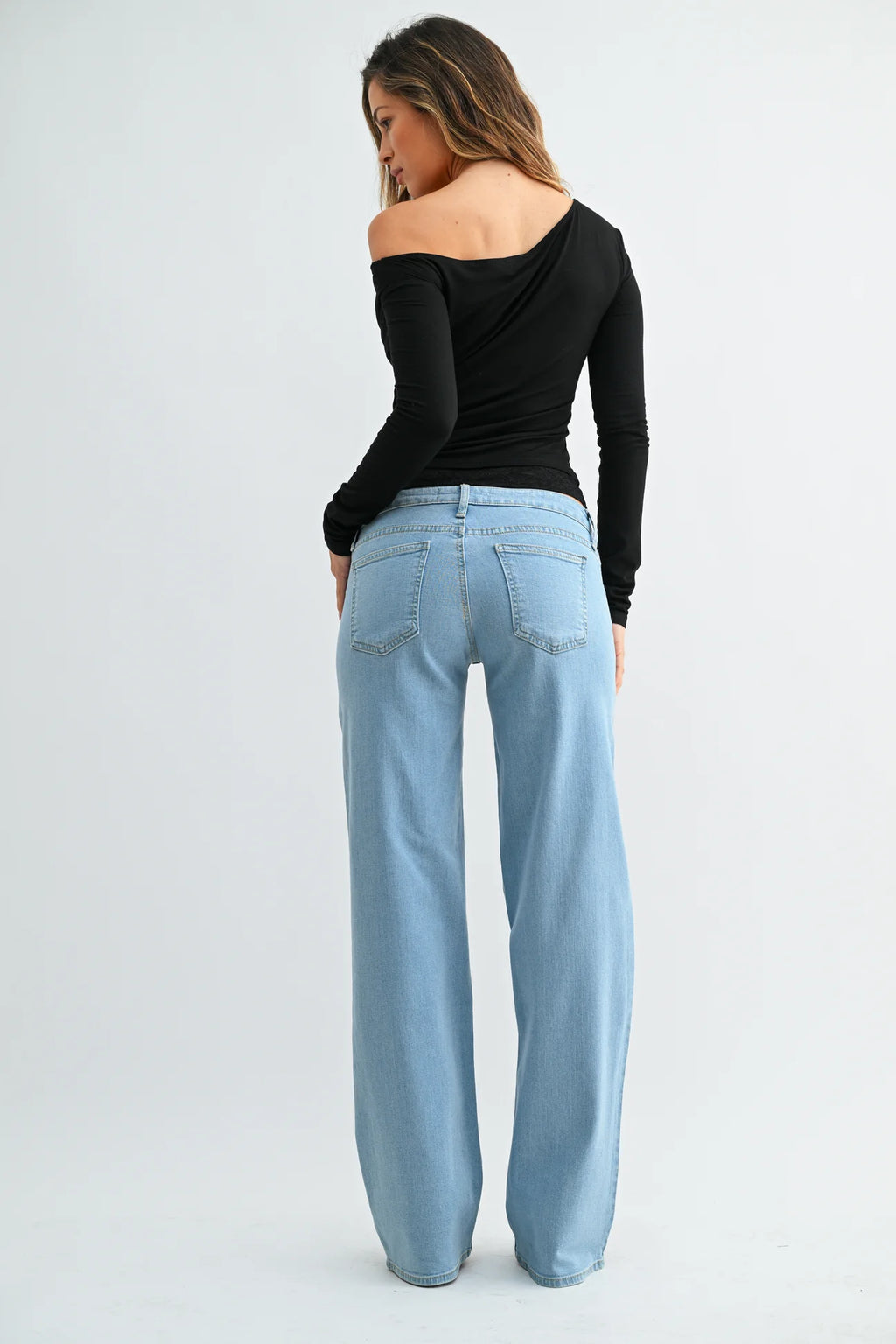 Micro Low Relaxed Straight - Light Denim