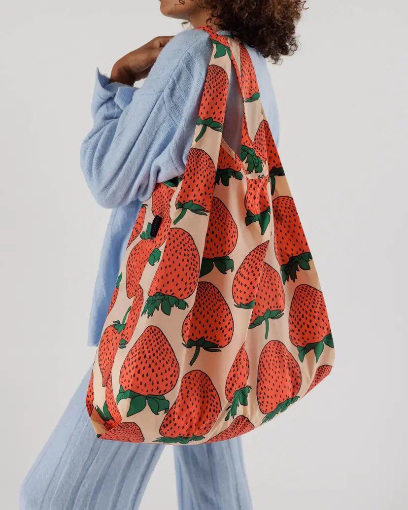 Big Baggu- Strawberry