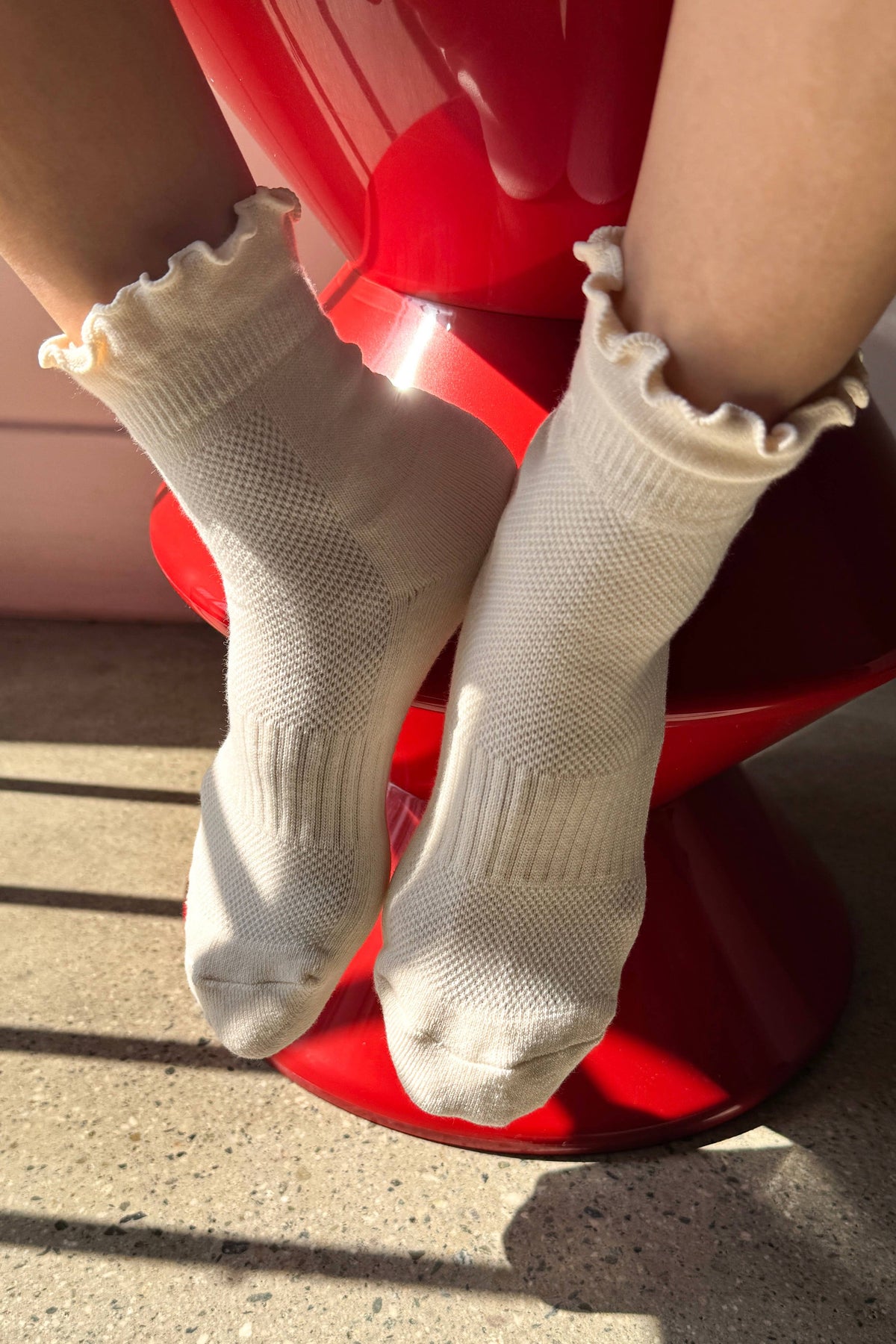 Ruffled Hugger Crew Socks  - Vanilla/ Red
